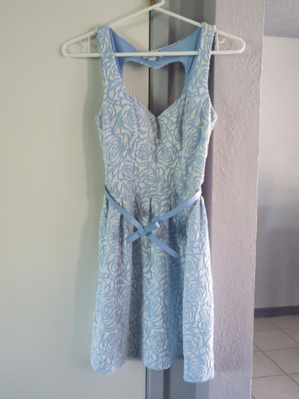 Candie's Blue & White Floral Dress with Heart Cutout Size XS